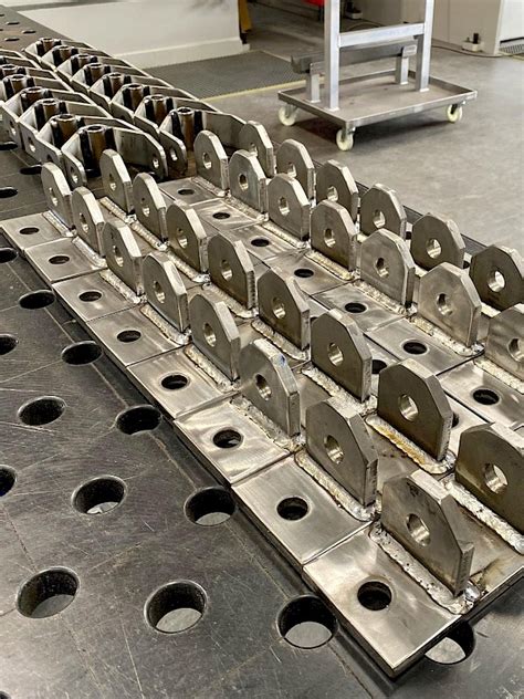 stainless steel bracket fabrication